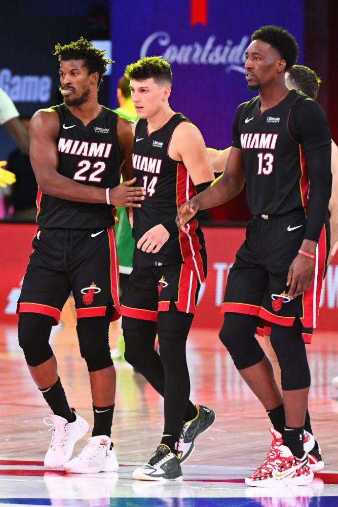 都需要保持 都需要保持